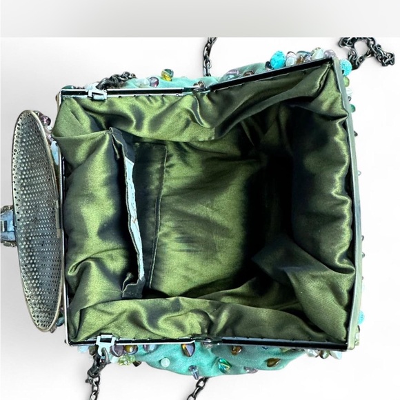 Mary Frances beaded evening bag - Picture 5 of 8